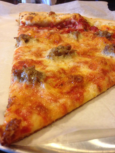 Dante's Sausage Pizza